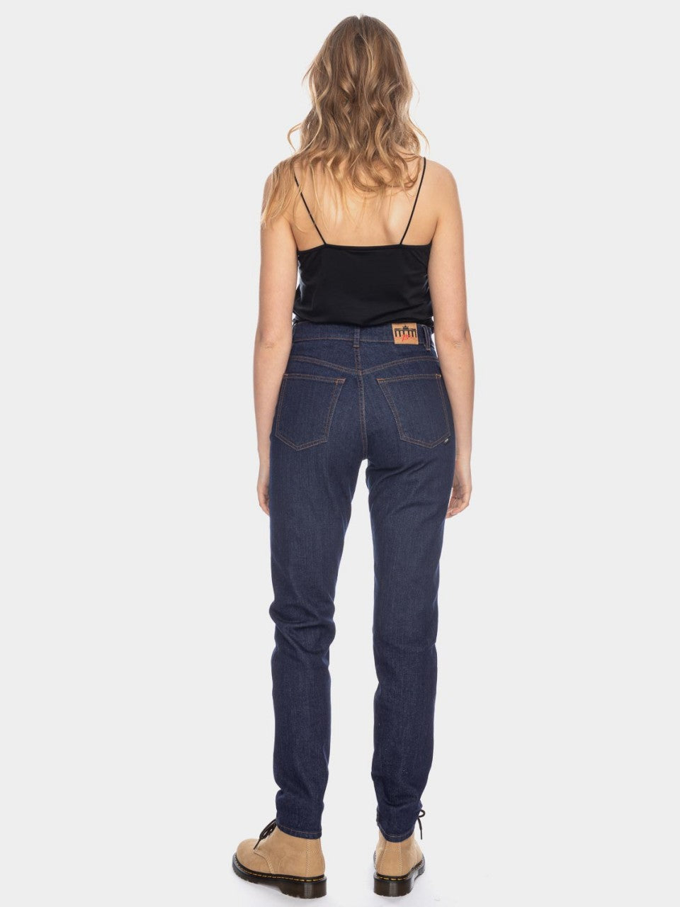 Bio-Jeans in Dunkelblau von ATO Berlin