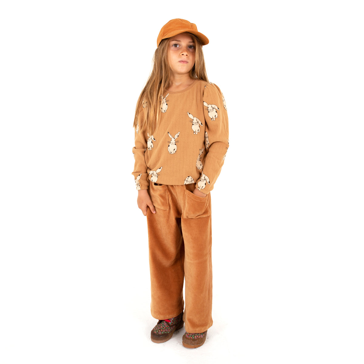 SALE: Blusen-Shirt mit Häsli auf Beige von Lötiekids