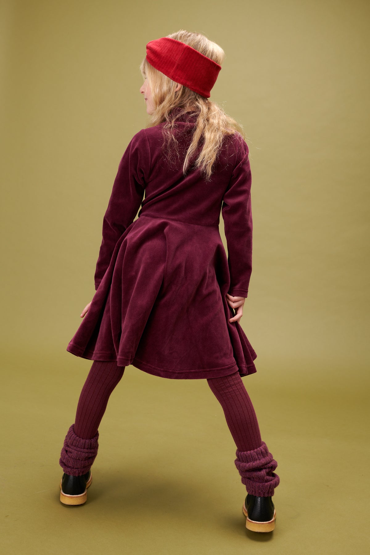 SALE: Velours-Kleid uni Grape Wine von Lily Balou