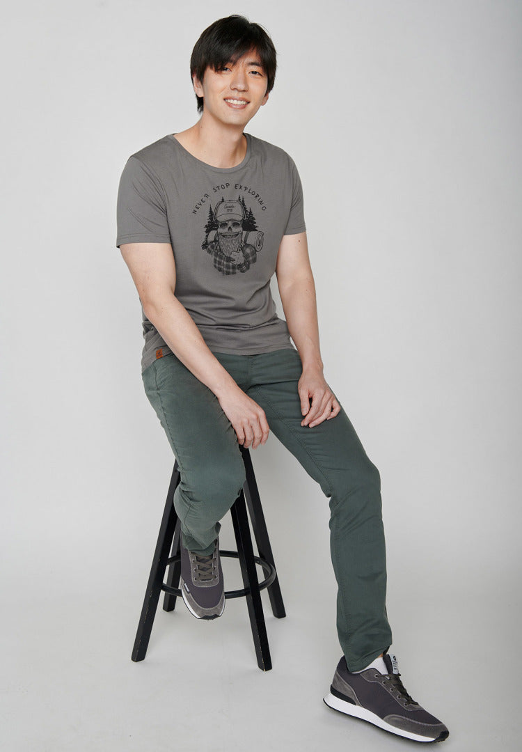 SALE: T-shirt Nature never stop auf Dunkelgrau von Greenbomb