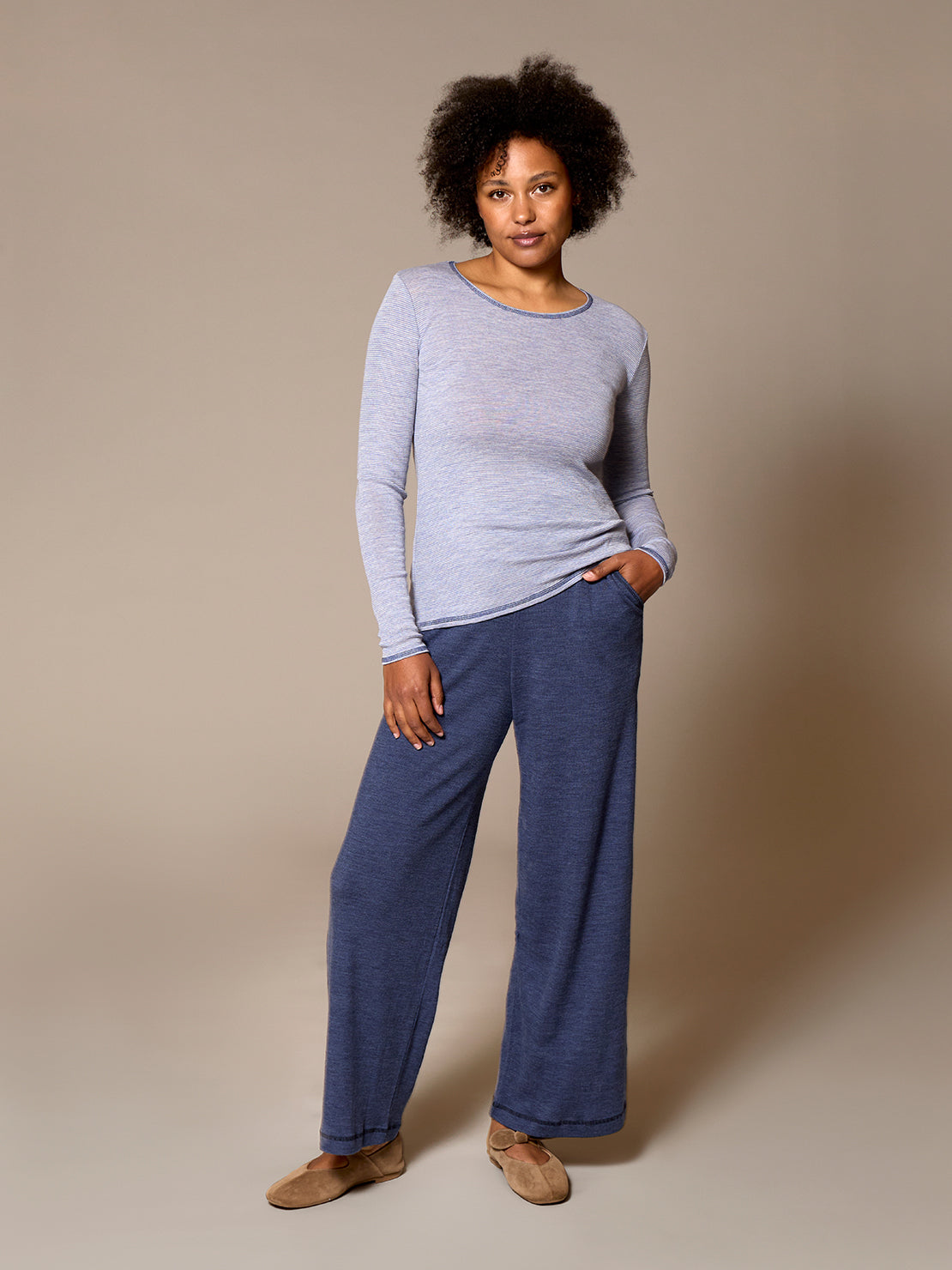 Wolle-Damenshirt Langarm  gestreift natural/light blue von Jalfe