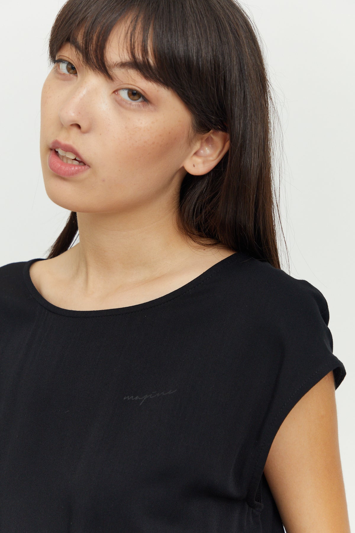 Jumpsuit Ecovero in Schwarz von Mazine