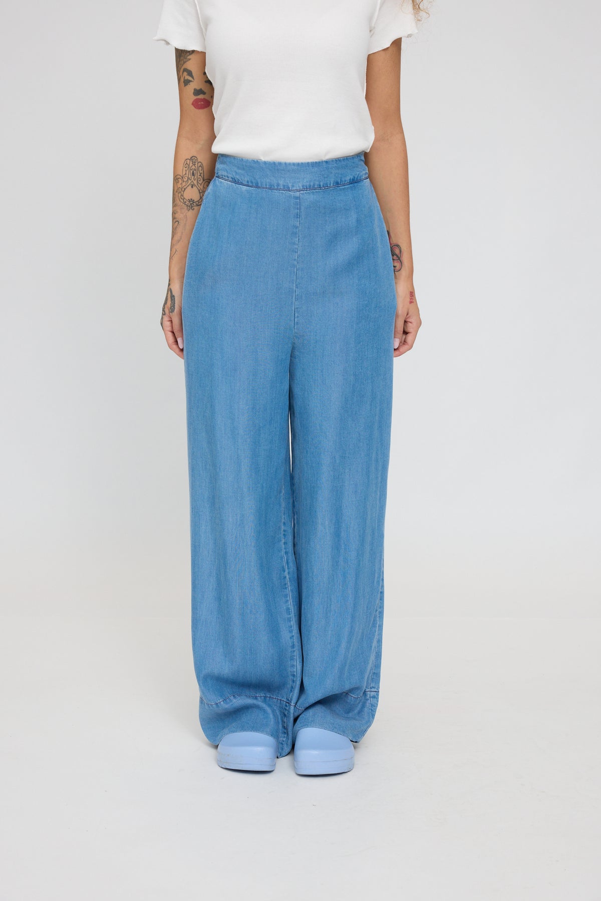 Denim Sommerhose dark blue von Mazine
