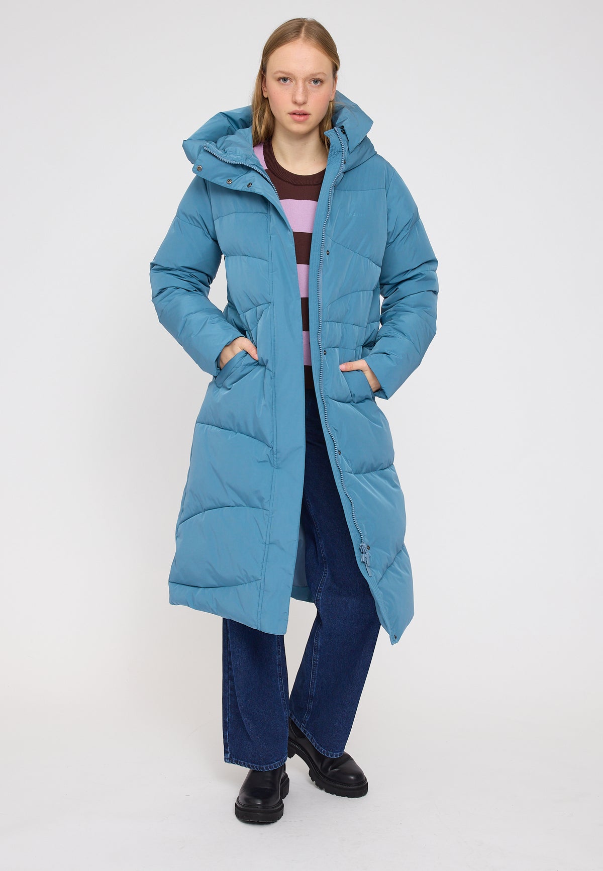 Wintermantel in Storm Blue von Mazine