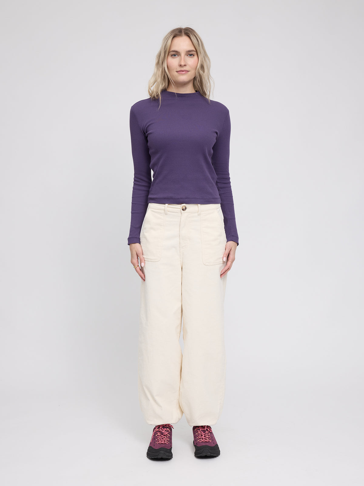 Cordhose Relaxed in Tofu von Mazine