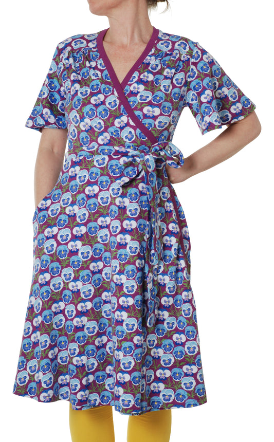 SALE: Kurzarm-Wickelkleid für Damen mit Veilchen in Blau/Violet von DUNS