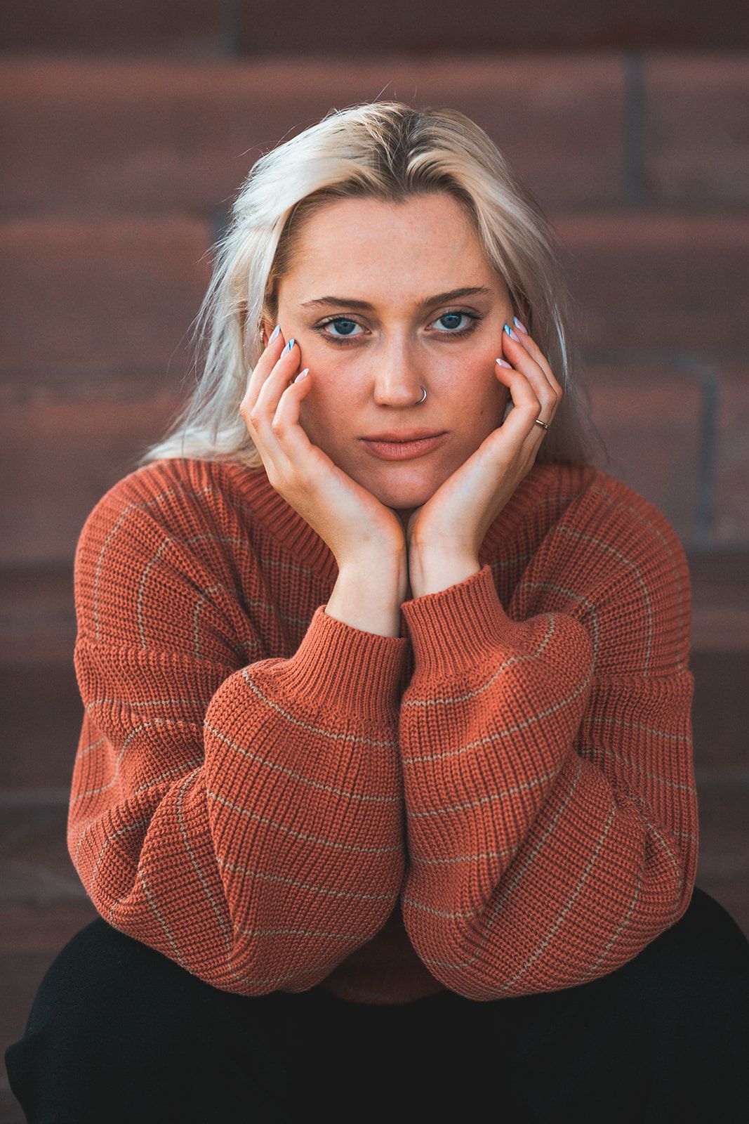 SALE: Strickpullover in Rot mit braunen Streifen von Chills&Fever (ehemals Froy&Dind)