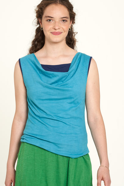 SALE: Duofarben-Shirt mit Wasserfallkragen in türkis/dunkelbla von Tranquillo