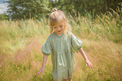 SALE: Kurzarmkleid mit Sommerblumen von Baba