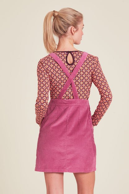 Latzkleid aus Cord in red violet von Tranquillo