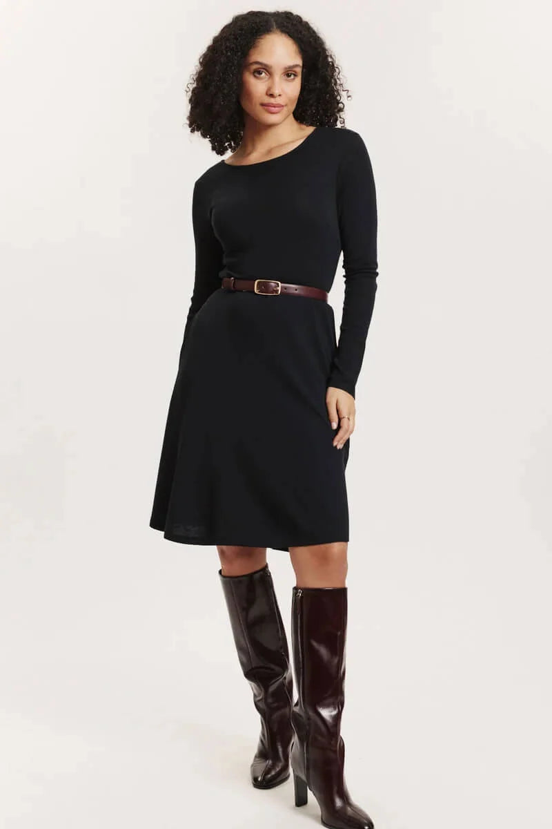 Wolle-Kleid in Schwarz von Tranquillo